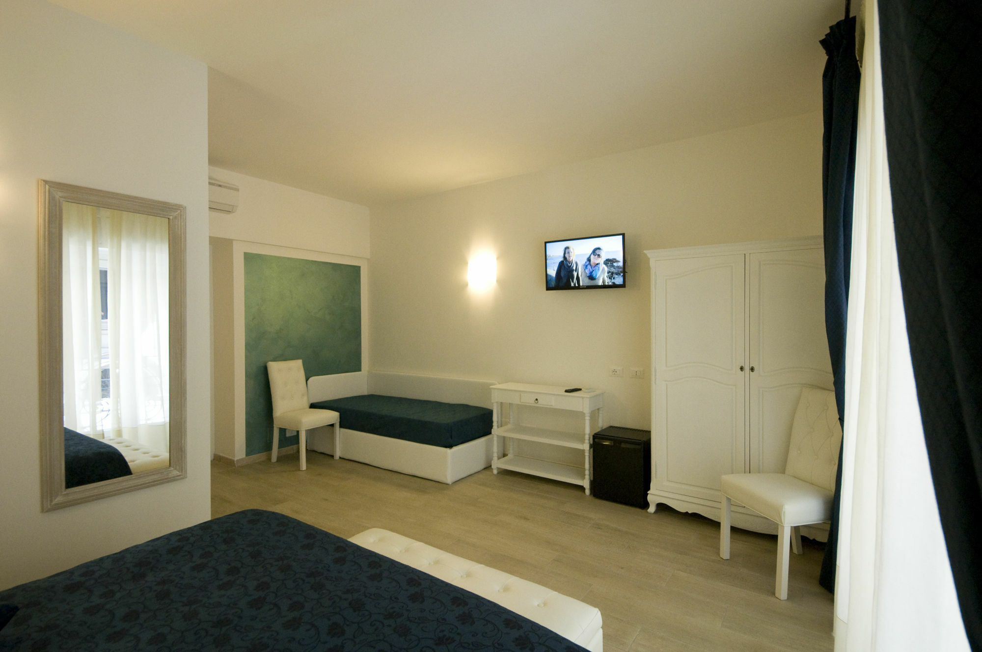 Alangia Inn Rome Exterior photo