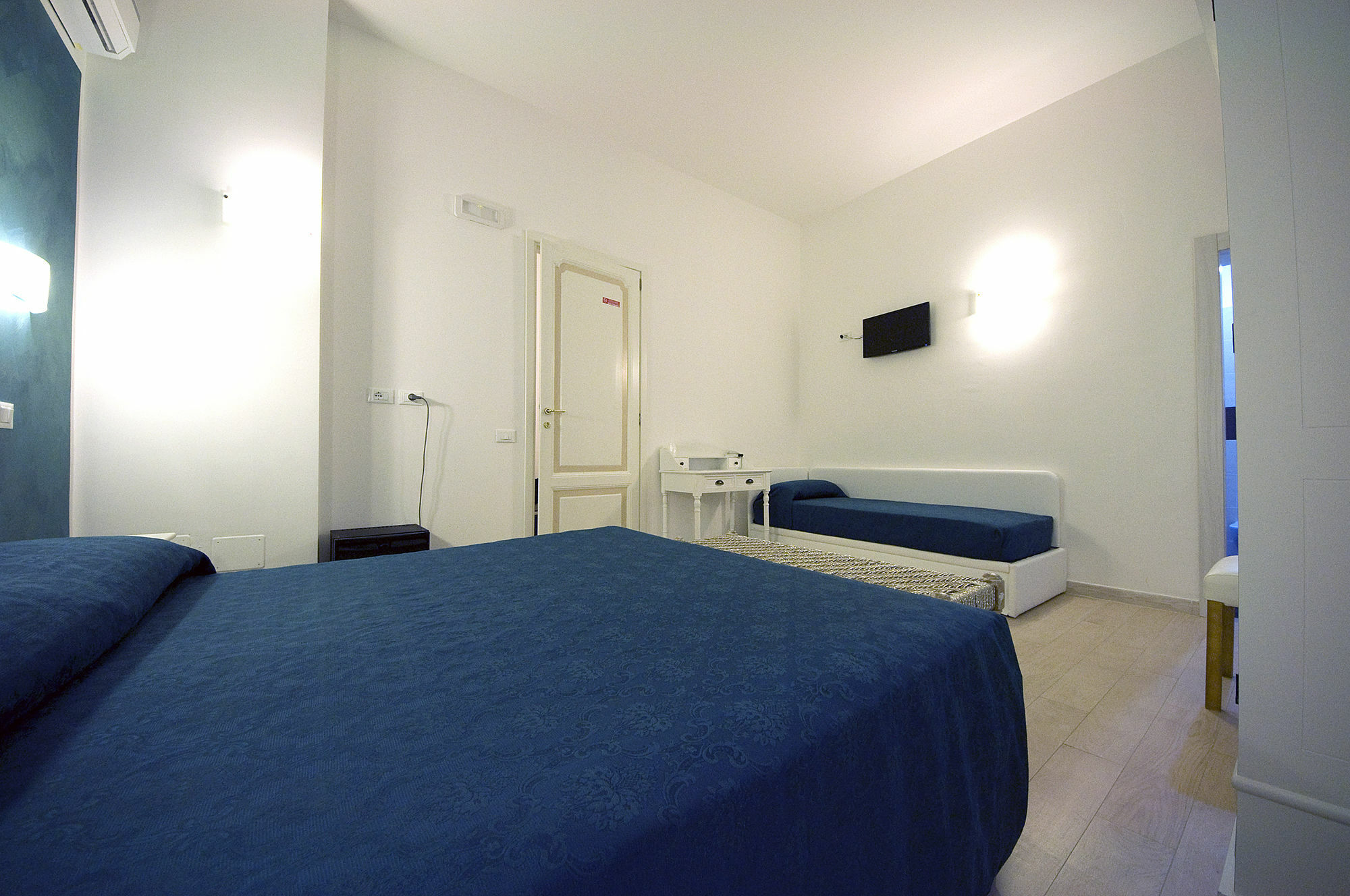 Alangia Inn Rome Exterior photo